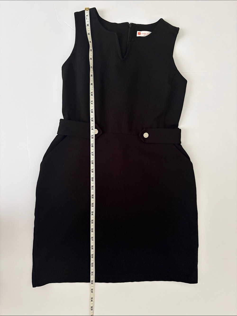 Jude Connally Black Sleeveless Sheath Dress - Picture 6 of 7